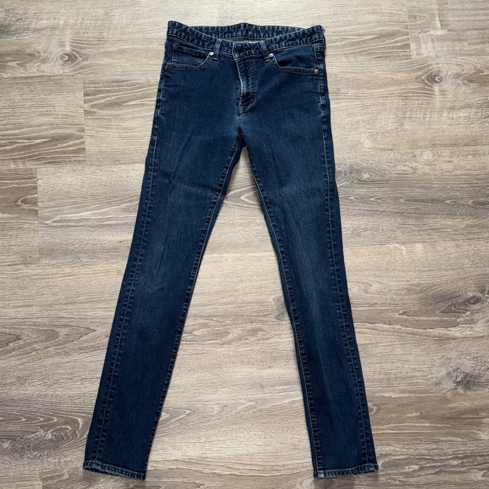 Uniqlo Men's Skinny Jeans - Dark Blue